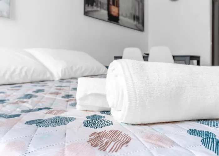 Apartment Crocetta Charme *