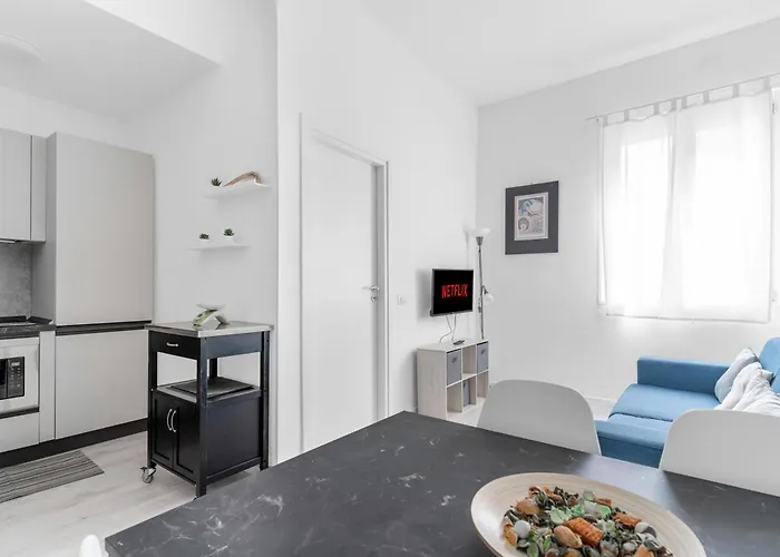 Apartment Crocetta Charme Mailand